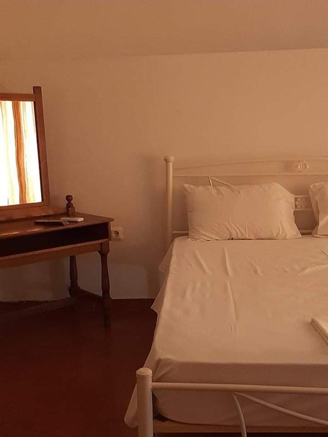 Atlantis Hotell Ermoúpoli Eksteriør bilde