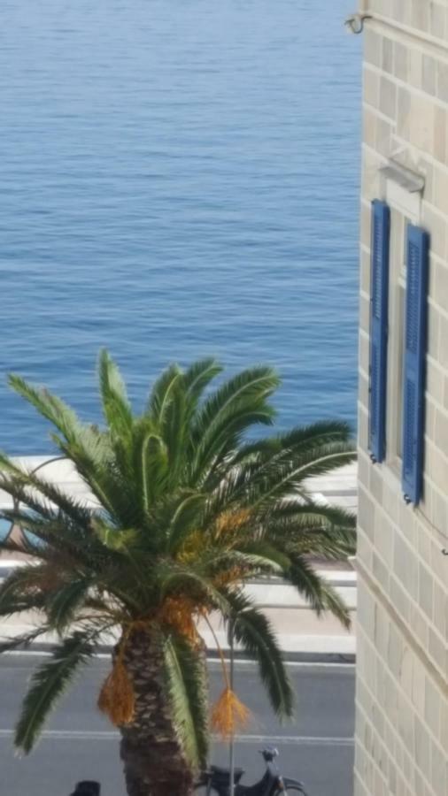 Atlantis Hotell Ermoúpoli Eksteriør bilde