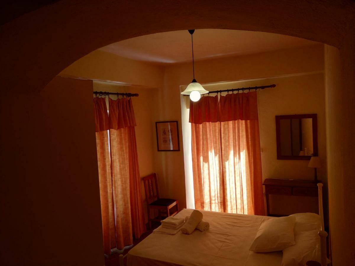 Atlantis Hotell Ermoúpoli Eksteriør bilde