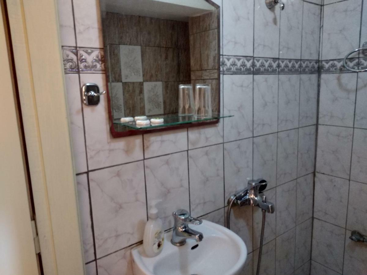 Atlantis Hotell Ermoúpoli Eksteriør bilde